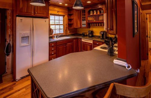 Vilas House | Cozy Cabin