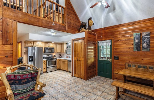 Cosby Cabin | Cozy cabin with hot tub, game shed, and firepit. Pet friendly!