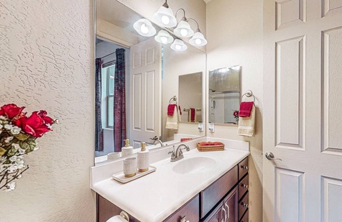 Flagstaff House | Cozy Casita with private patio, high-speed internet and cable