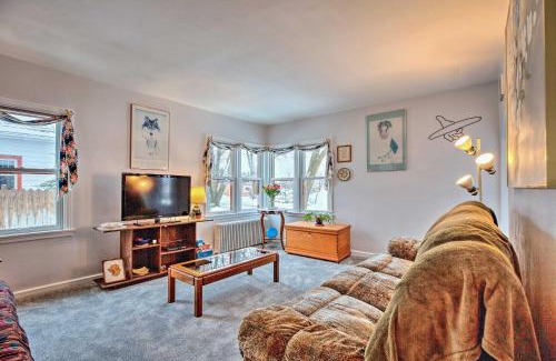 Cedarburg House | Cozy Cedarburg House - Walk to Historic Downtown!