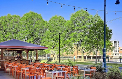 East Cambridge House | Cozy central Cambridge Stay w/Pool Under Glass Atrium & City Views