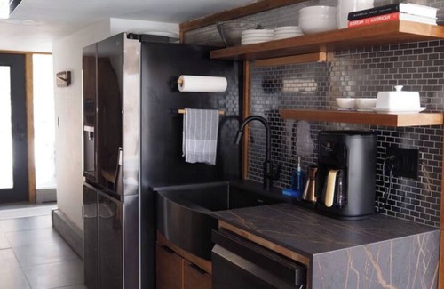 Ludlow Ski Chalet | Cozy Chalet 2 min drive to Okemo Base and Downtown, and 5 min to Jackson Gore.