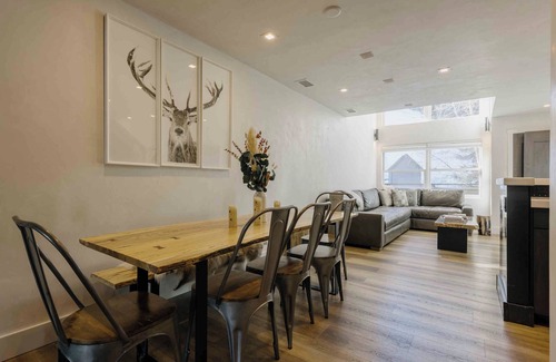 Telluride House | Cozy Chalet by InvitedHome | Ski-In/Out, Hot Tub, In Town