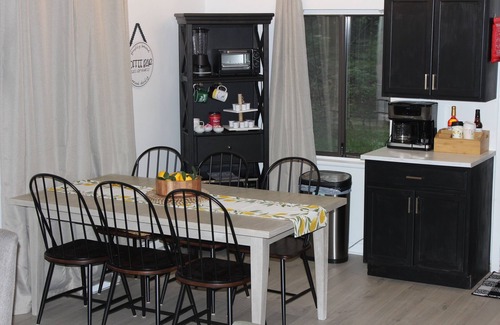 Higgins Lake Ski Chalet | Cozy Chalet: Higgins & Houghton Lakes