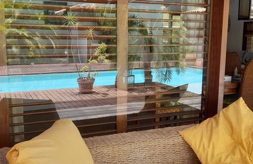 Arraial d'Ajuda Ski Chalet | Cozy Chalet in Arraial d'Ajuda