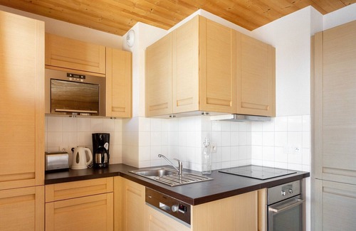 Flaine Apartment | Cozy Chalet Near Slopes