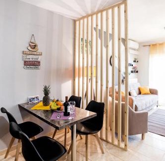 Alexandroupoli Apartment | Cozy City Suite