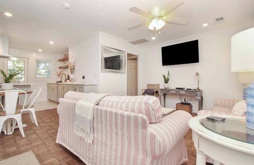 Mount Pleasant House | Cozy Coastal Cottage Centrally Located - Side A