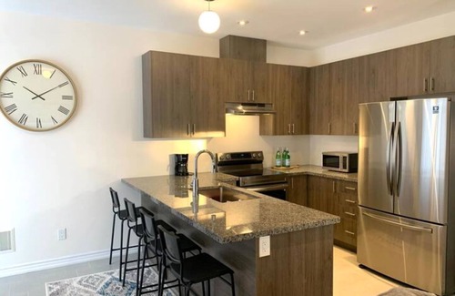 Wasaga Beach House | Cozy Coastal Getaway - Minutes from Wasaga Beach!