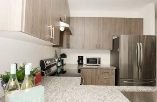 Wasaga Beach House | Cozy Coastal Getaway - Minutes from Wasaga Beach!