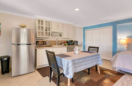Dana Point House | Cozy coastal studio guest home in Dana Point, near Laguna Beach, golf and tennis