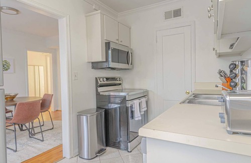Columbus Apartment | Cozy Columbus 2-Bed Mid-Term Stay