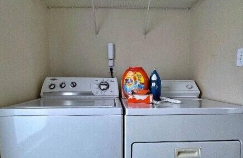 Southside Apartment | Cozy, Comfortable, Condo! Walking distance to Downtown! Free High-Speed Internet!