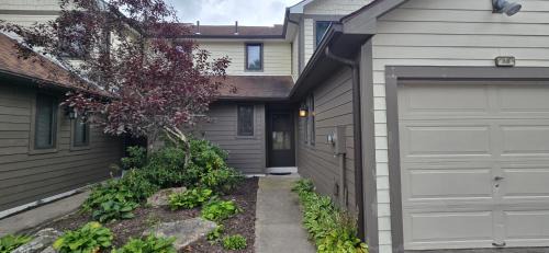 McHenry Villa | Cozy Condo- 3 bedroom lakefront condo with fireplace