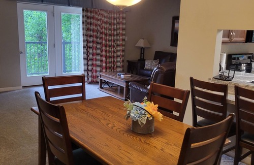 Gatlinburg Resort | Cozy Condo at Tree Tops Mountain Resort Minutes From Down Town Gatlinburg