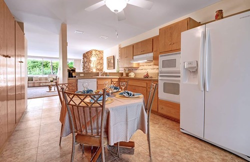 Old Las Palmas Condo | Cozy Condo in Old Las Palmas, Steps to Downtown Dining, Shops & More! - Villas D