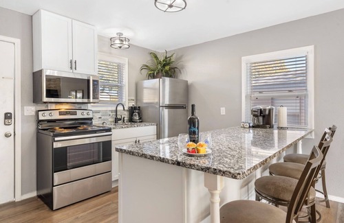 Kimberling City Condo | Cozy Condo in Kimberling City-Table Rock Lake Access/Views-Boat Dock-Free Attraction Tickets