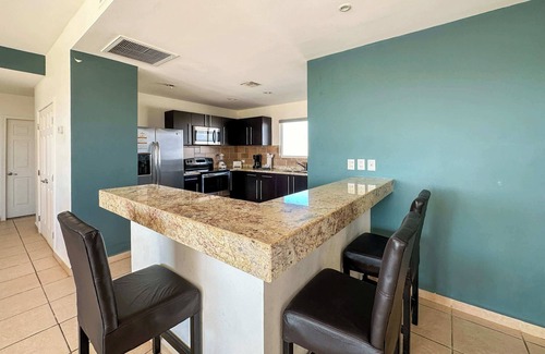 Las Conchas Condo | Cozy Condo with Beach & Pool Access