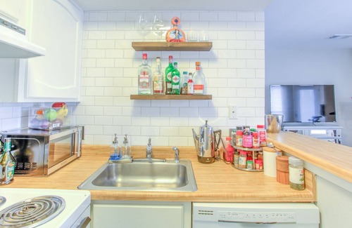 Fort Worth Apartment | Cozy, convenient condo in the heart of Fort Worth's cultural district