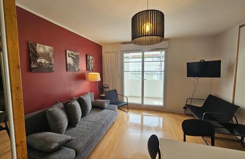 Montevrain Apartment | Cozy Corner