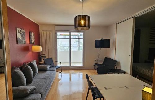 Montevrain Apartment | Cozy Corner
