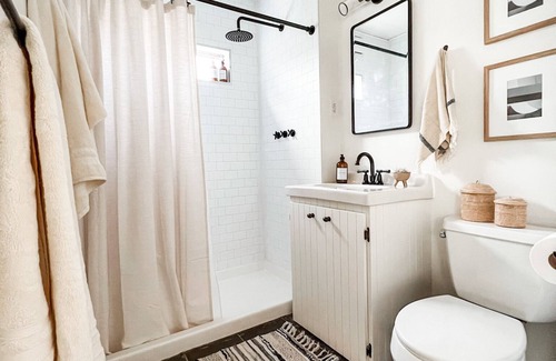 Fort Bragg House | Cozy Costal House 5 minuets from the beach and walking distance to downtown!
