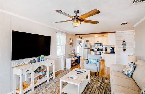 Saint Augustine Shores House | Cozy Cottage Getaway | House in St. Augustine with pool & W/D - dog-friendly