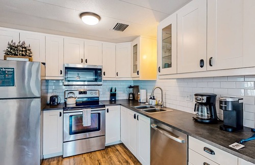Saint Augustine Shores House | Cozy Cottage Getaway | House in St. Augustine with pool & W/D - dog-friendly