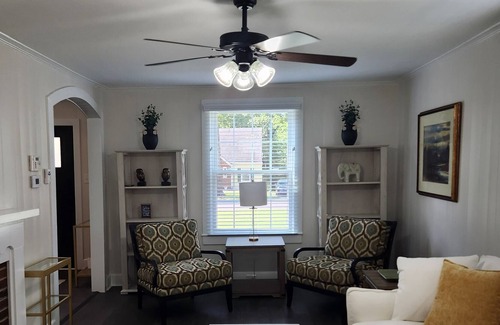 Winston - Salem House | Cozy cottage home within walking distance of next to Wake Forest University!