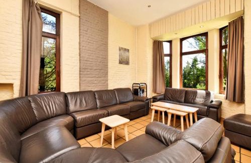 Barvaux House | Cozy Cottage in Durbuy with Garden