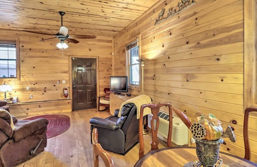 Murphy Cottage | Cozy Cottage in Murphy w/ Large Covered Porch