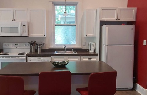 Cherry Valley Cottage | Cozy Cottage in the Woods, Quiet, and Secluded