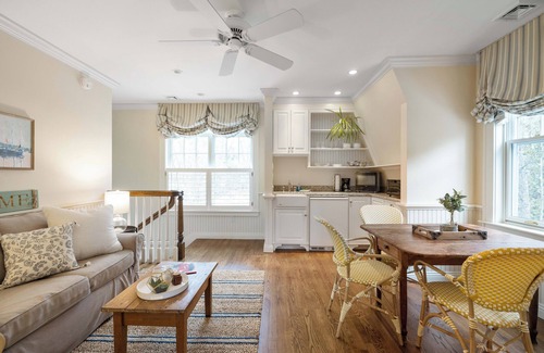 Kennebunk House | Cozy cottage just steps to Mother's Beach with serene golf course views