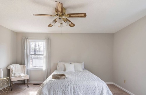 Bowling Green Cottage | Cozy Cottage near Charlotte NC