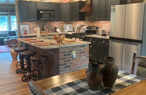 Maggie Valley House | Cozy Creek side 3 Bedroom Home