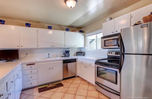 Del Mar Condo | Cozy Del Mar Beach Haven - Ocean Views, 3 Blocks to Beach, Walk to Town!
