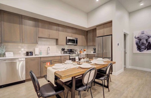 Bozeman Apartment | Cozy Downtown Condo