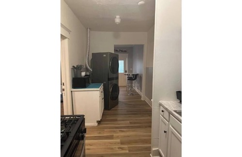 Enid House | Cozy Duplex 225