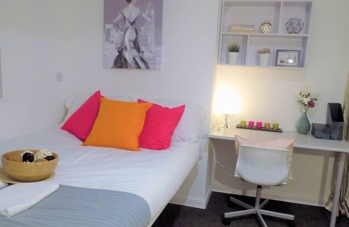 Gamston House | Cozy En-suite in Canley, walking to Uni