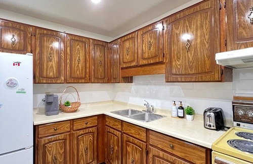 Thorold House | Cozy Entire House