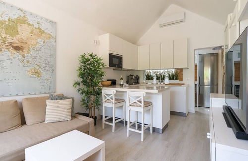 Maspalomas Ski Chalet | Cozy Bungalow with Private Jacuzzi in Maspalomas