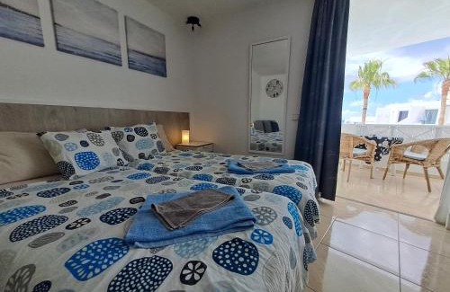 Puerto del Carmen Apartment | Cozy Etta apartment 501 with a wonderful sea-view terrace