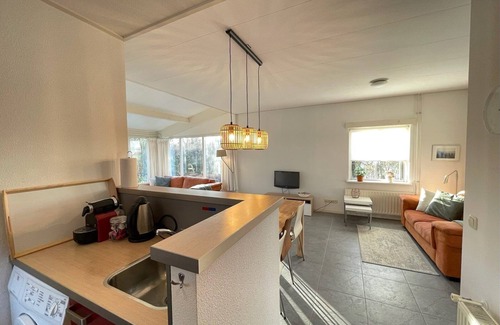 Zoutelande House | Cozy family house, Location near the beach, two bathrooms, trampoline, playhouse, wifi