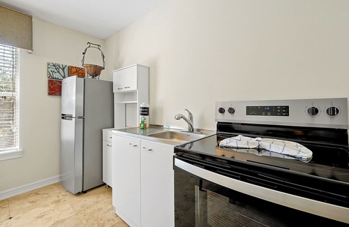 Reunion Apartment | Cozy Family Retreat | Minutes from Disneyland