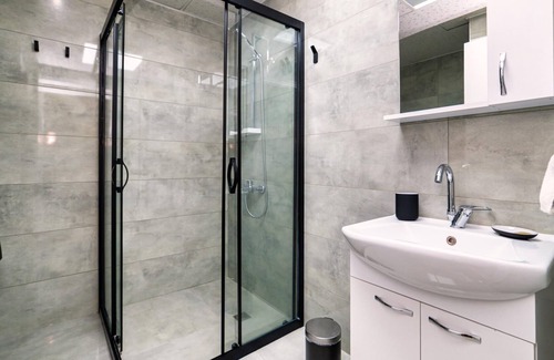 Kaleici Apartment | Cozy Flat 7 min to Mermerli Beach in Antalya