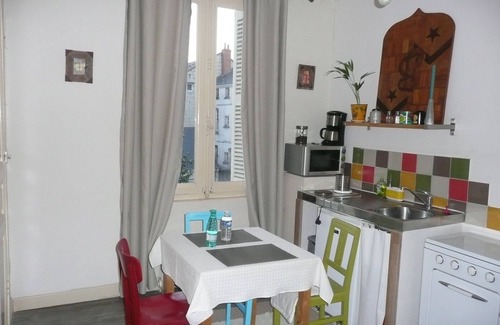 Saumur Apartment | cozy flat center Saumur beautiful view castle