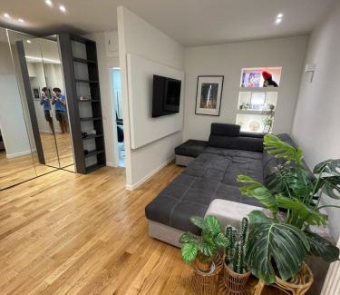 Crocetta Apartment | Cozy Flat in Via Gioberti