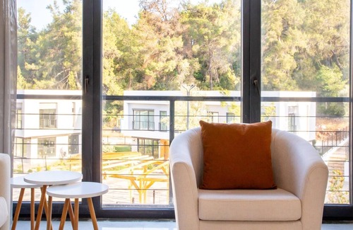 Milas House | Cozy Flat w Garden 1 min to Beach in Milas