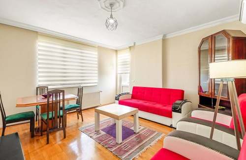 Kaleici Apartment | Cozy Flat with Balcony 10 min to Hadrian Gates