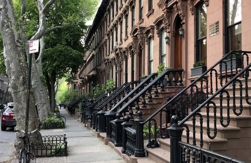 Clinton Hill House | Cozy Fort Greene Apartment--You Perfect Summer Home